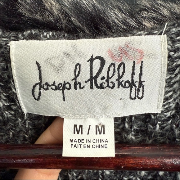 Joseph Ribkoff Gray Knit with Fur Trim size M - Picture 7 of 15